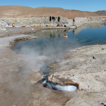 Enjoying the water of the Geysers de Tatio